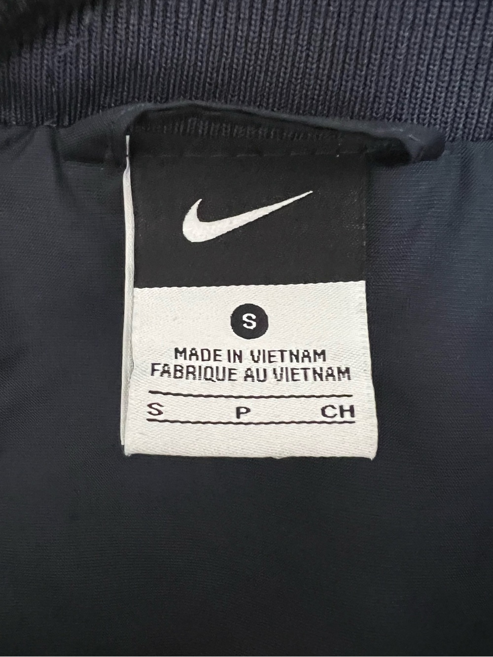 Vintage Nike Athletic Dept. Navy Full-Zip Windbreaker Jacket Size S - Picture 3 of 10